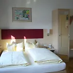 Alter Kranen Hotel