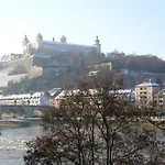 Hotel Alter Kranen Wurzburg