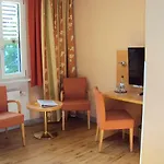 Alter Kranen Hotel 3*