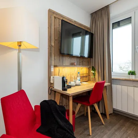 Alter Kranen Otel 3*