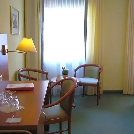 Hotell Alter Kranen 3*
